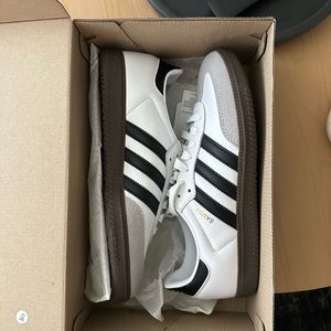 Adidas OG Samba Shoes (Men’s 8 / Women’s 9)